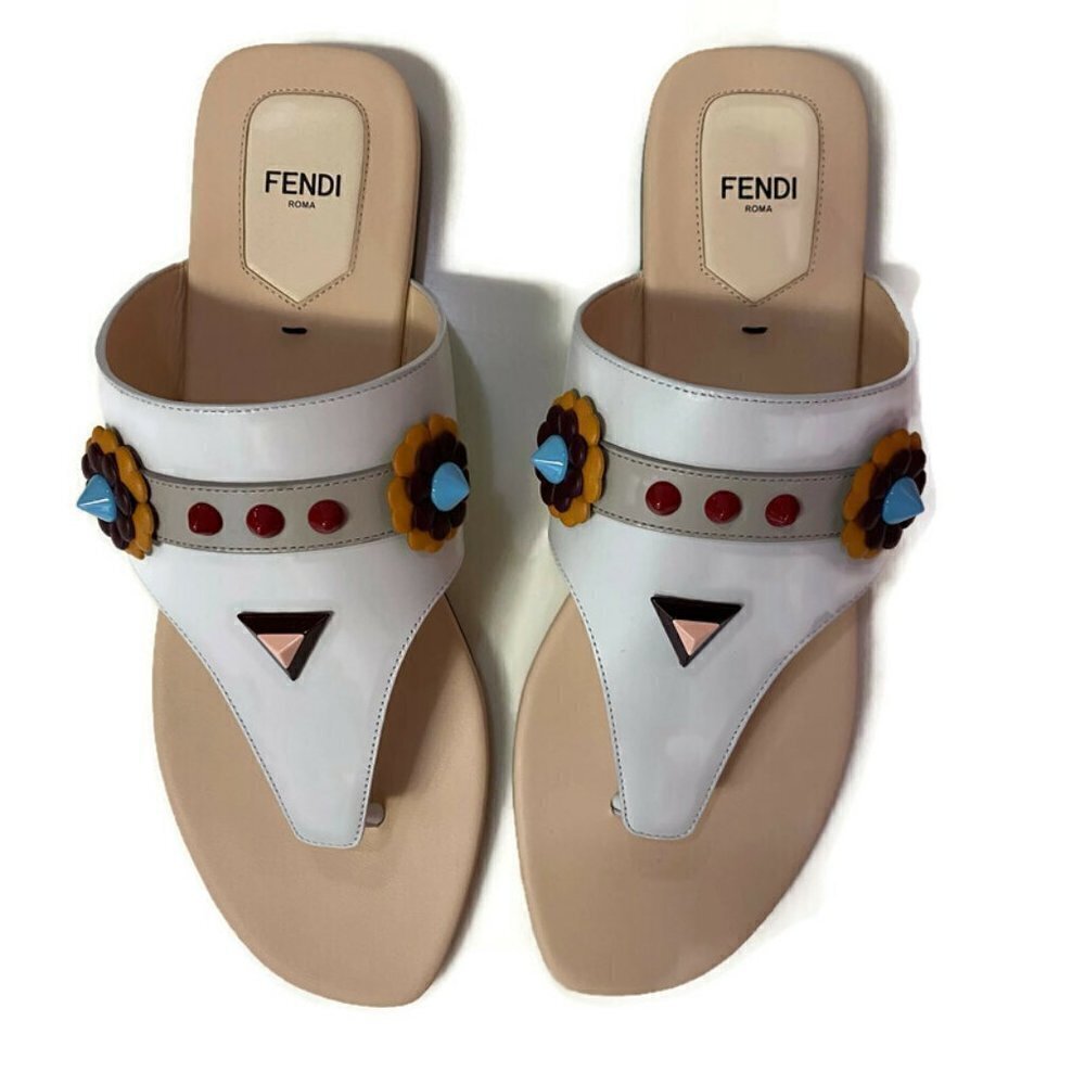 Fendi White Leather Flowerland Thong Sandal